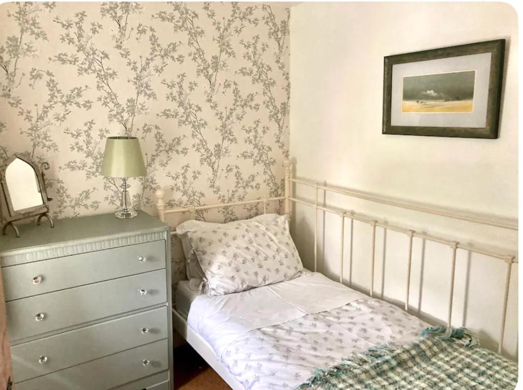 Anglesey Traditional 2 Bed Stone Cottage With Ev Amlwch Bagian luar foto