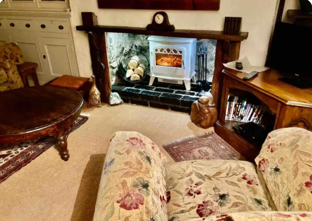 Anglesey Traditional 2 Bed Stone Cottage With Ev Amlwch Bagian luar foto