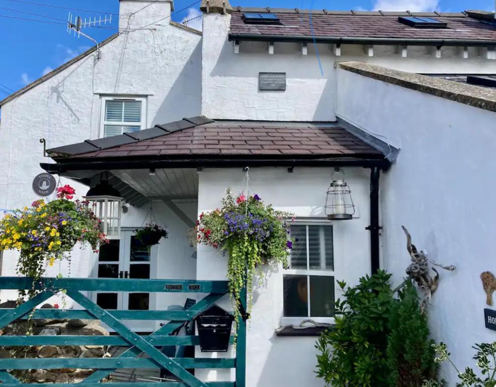 Anglesey Traditional 2 Bed Stone Cottage With Ev Amlwch Bagian luar foto